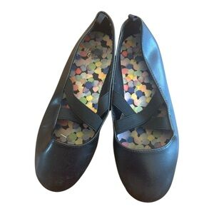 Black Ballet Flats